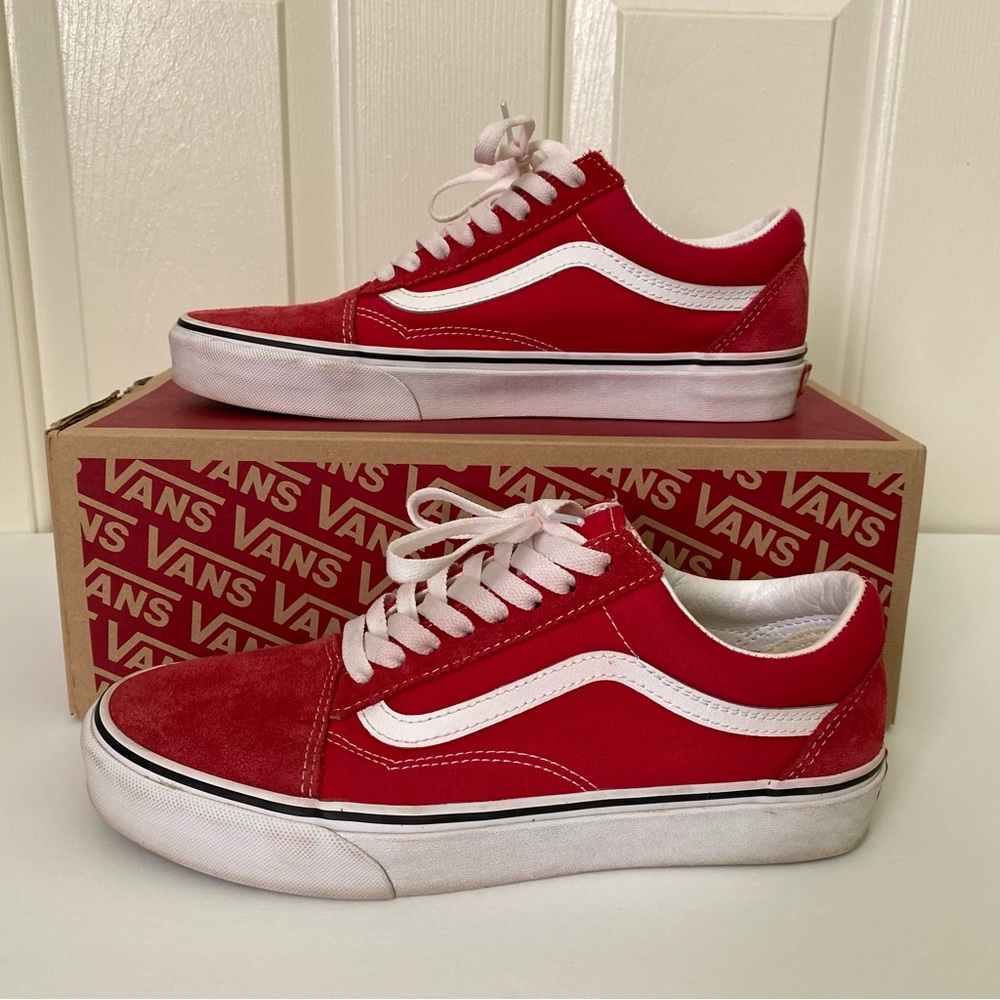 VANS Old Skool Sneakers Size 8.5 Red & White
